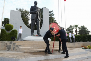 Büyük Önderimizi Saygı ve Özlemle Anıyoruz Galeri