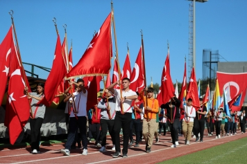 Aliağa, Cumhuriyetin 101. Yılında Atatürk Stadında Buluştu Galeri