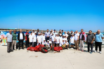 Aliağa’da Deniz Dibi Temizliği Yapıldı Galeri