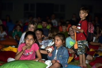 Aliağa’da Muhteşem Sahne, Muhteşem Konser Galeri