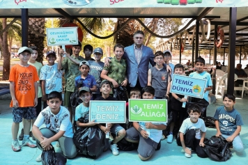 Aliağa’da Deniz Dibi Temizliği Yapıldı Galeri