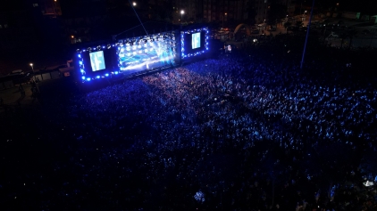 Aliağa’da Muhteşem Sahne, Muhteşem Konser Galeri