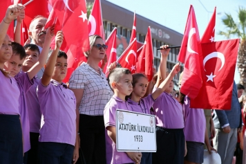 Aliağa’nın Kurtuluşunun 101.Yılı Kutlandı Galeri