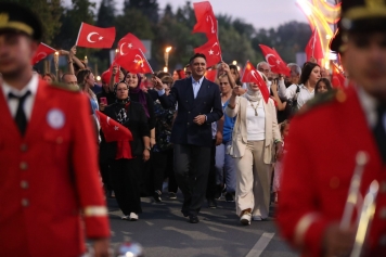 Büyük Zafer’in 101. Yaşı Aliağa’da Coşkuyla Kutlandı Galeri