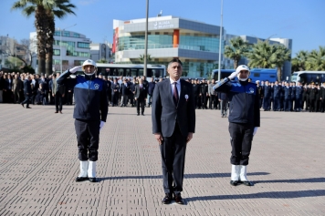 Aliağa’da Çanakkale Deniz Zaferi'nin 110. Yıl Dönümü Kutlandı Galeri