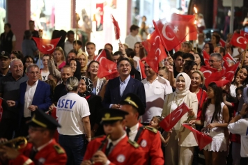 Büyük Zafer’in 101. Yaşı Aliağa’da Coşkuyla Kutlandı Galeri