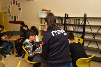 Aliağa Belediyesi’nden Okullara 5 Bin 260 Kitap Galeri