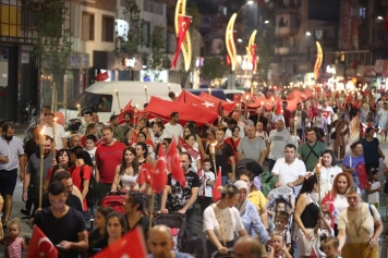 Büyük Zafer’in 101. Yaşı Aliağa’da Coşkuyla Kutlandı Galeri