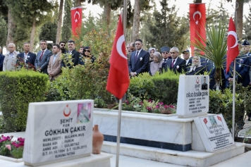 Aliağa’da Çanakkale Deniz Zaferi'nin 110. Yıl Dönümü Kutlandı Galeri