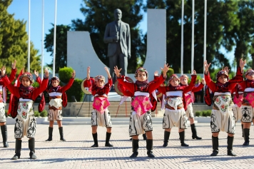 Aliağa’nın Kurtuluşunun 102.Yılı Kutlu Olsun Galeri