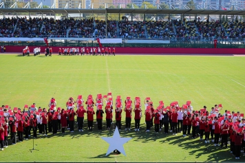 Aliağa, Cumhuriyetin 101. Yılında Atatürk Stadında Buluştu Galeri