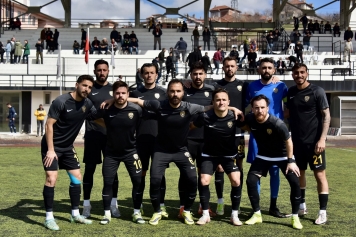 Aliağaspor FK Deplasmanda Farklı Kazandı Galeri