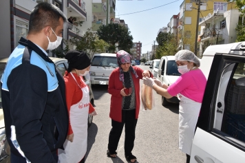 Tüm Mahallelerde Ekmek Satışı Yapılıyor Galeri