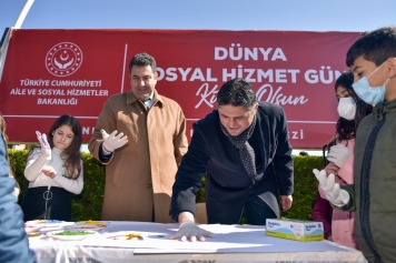 Dünya Sosyal Hizmet Günü Aliağa’da Kutlandı Galeri